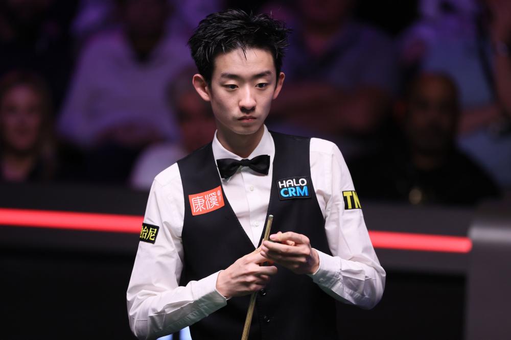 篮球巨星渡边雄太职业生涯成长与国际赛场精彩瞬间解析